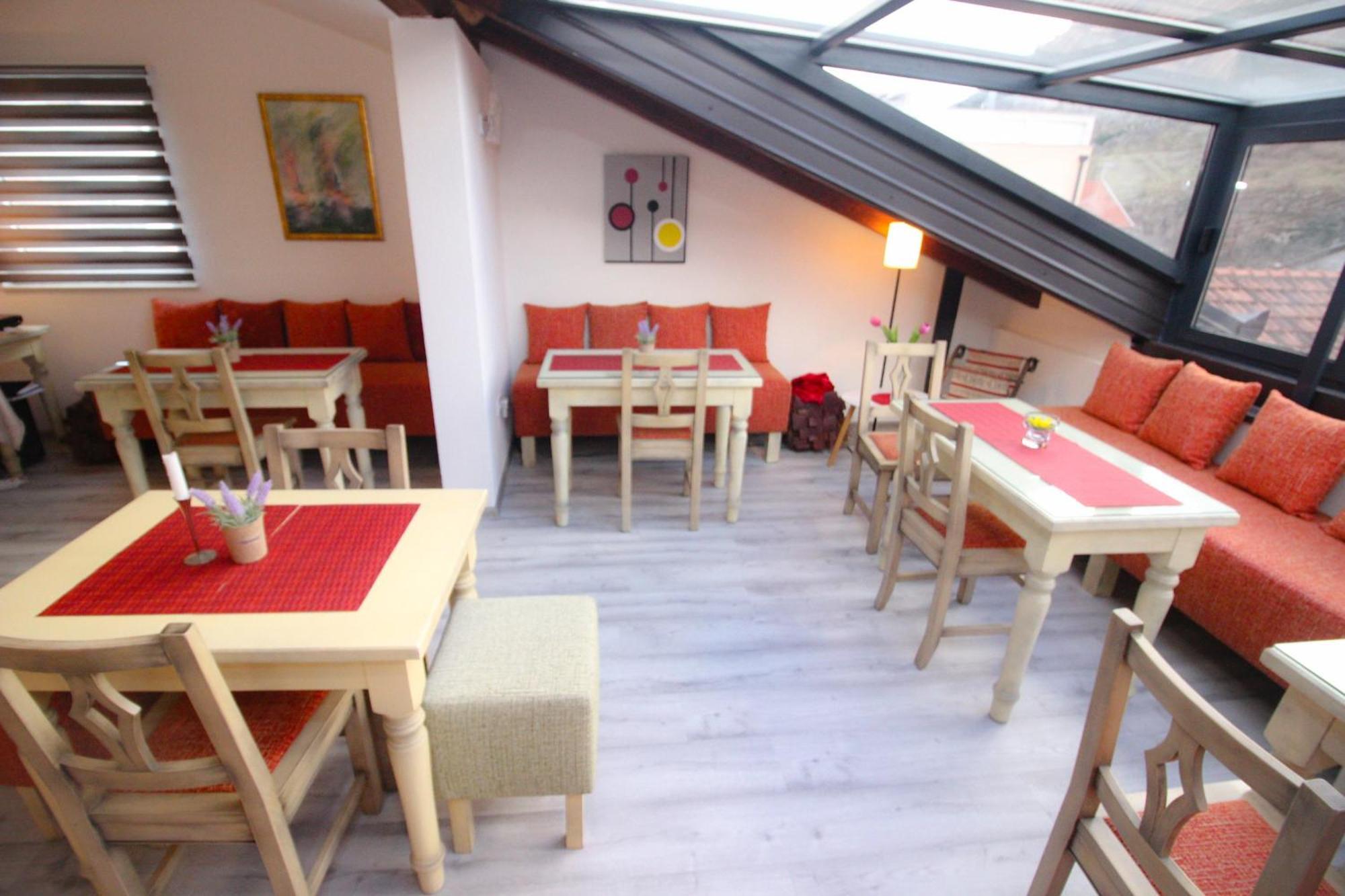 Villa Deny Mostar - With Free Parking Екстер'єр фото