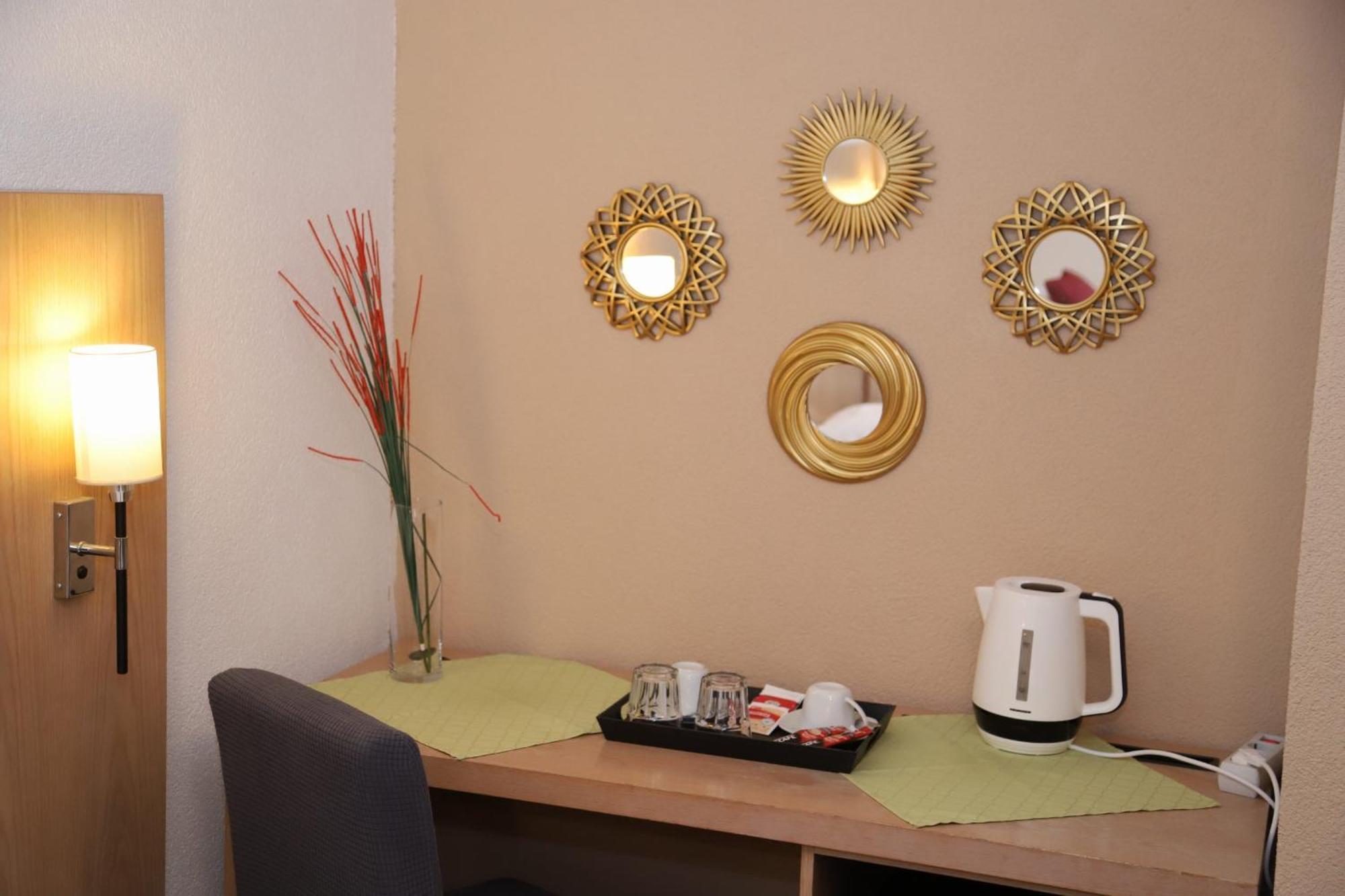 Villa Deny Mostar - With Free Parking Екстер'єр фото
