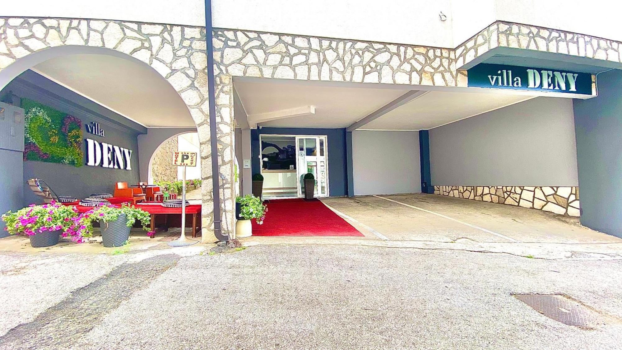 Villa Deny Mostar - With Free Parking Екстер'єр фото