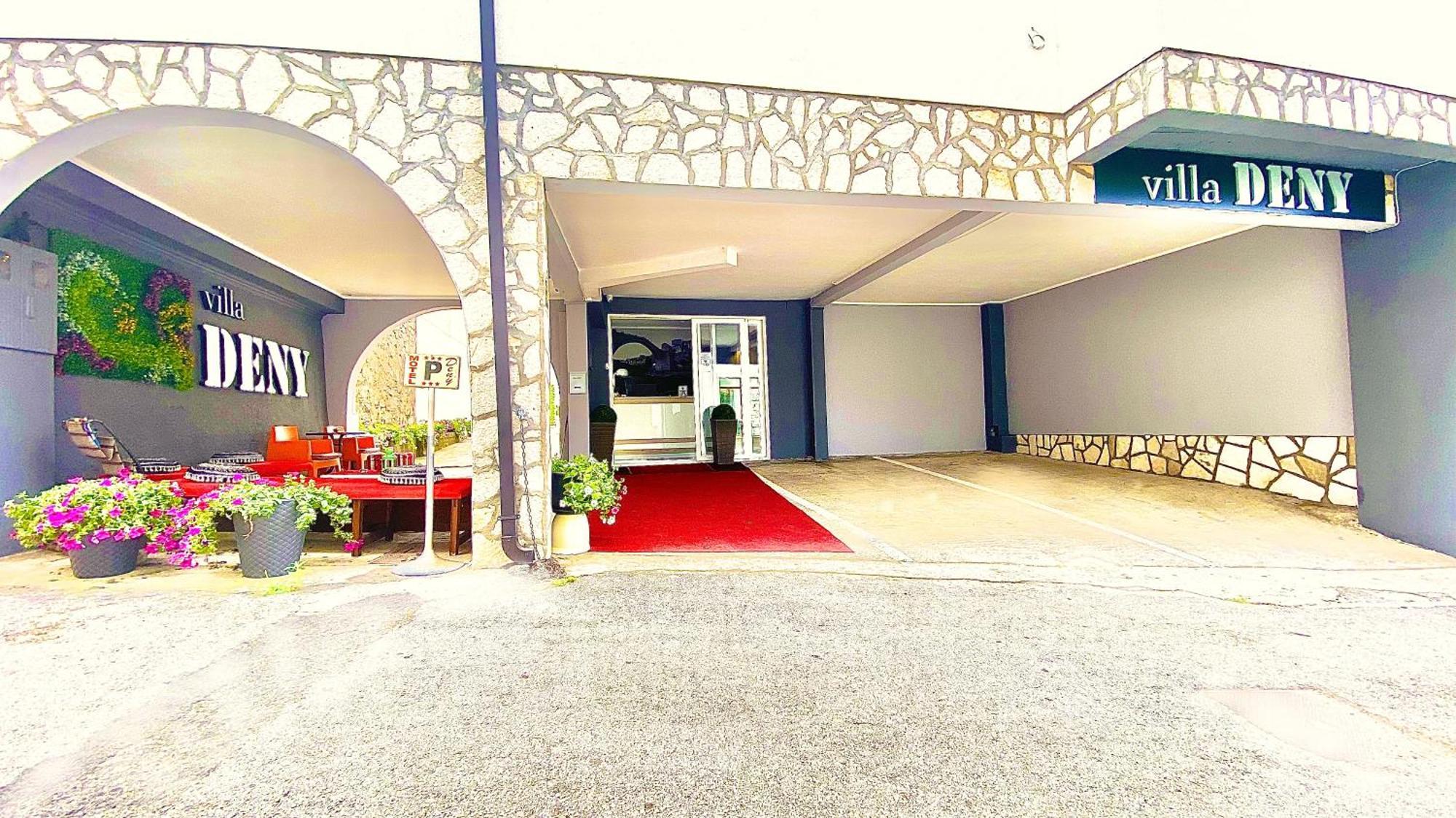 Villa Deny Mostar - With Free Parking Екстер'єр фото