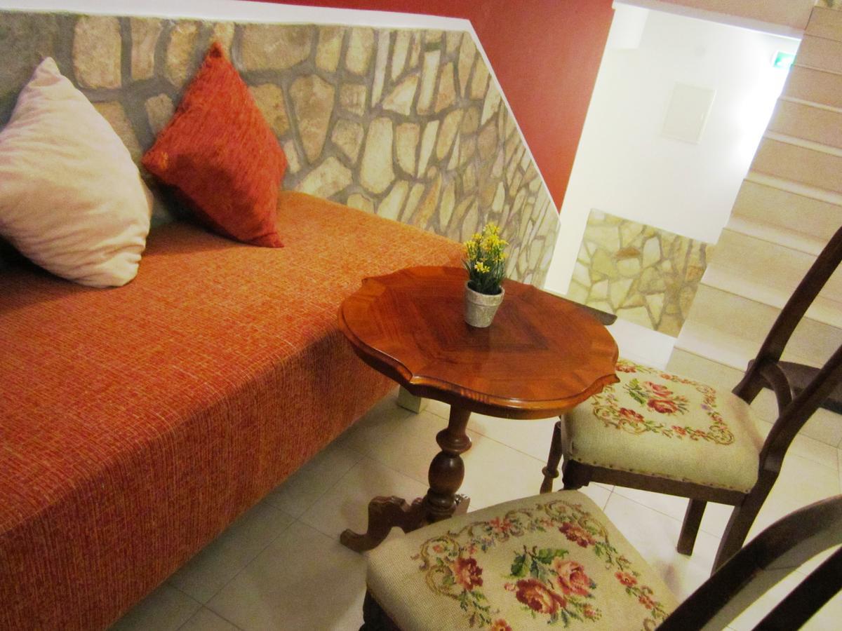 Villa Deny Mostar - With Free Parking Екстер'єр фото